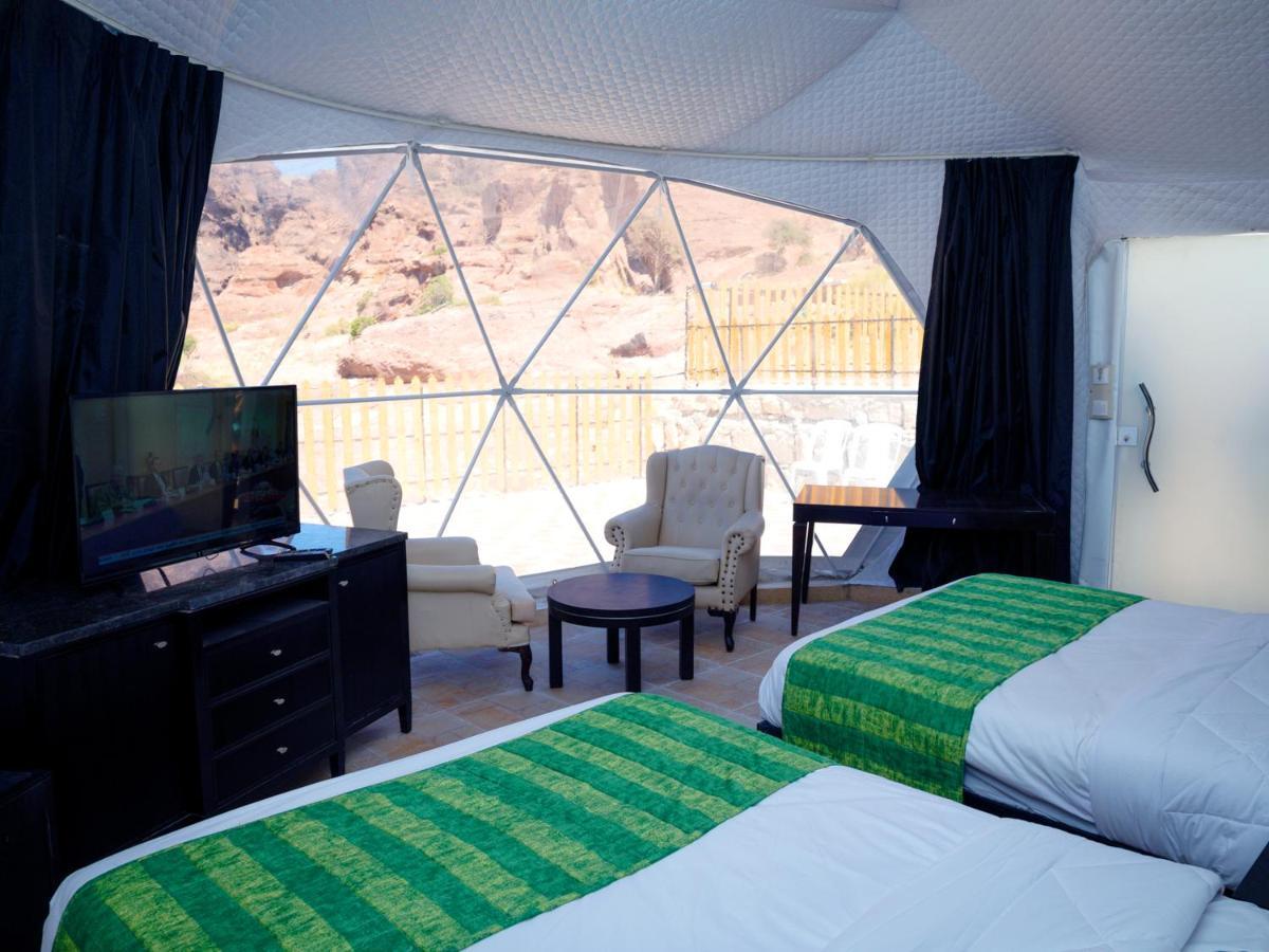The Rock Camp Petra Hotel Wadi Musa Eksteriør billede